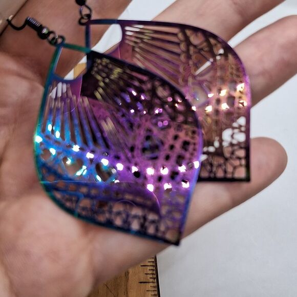 filigree ombre earrings iridescent multicolor Bohemian stencil - Picture 5 of 5